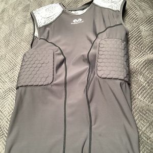McDavid Hex 5-Pad Football Sleeveless Compression Shirt Youth & Adult McDavid Hex 5-Pad Football Sleeveless Compression Shirt Youth & Adult